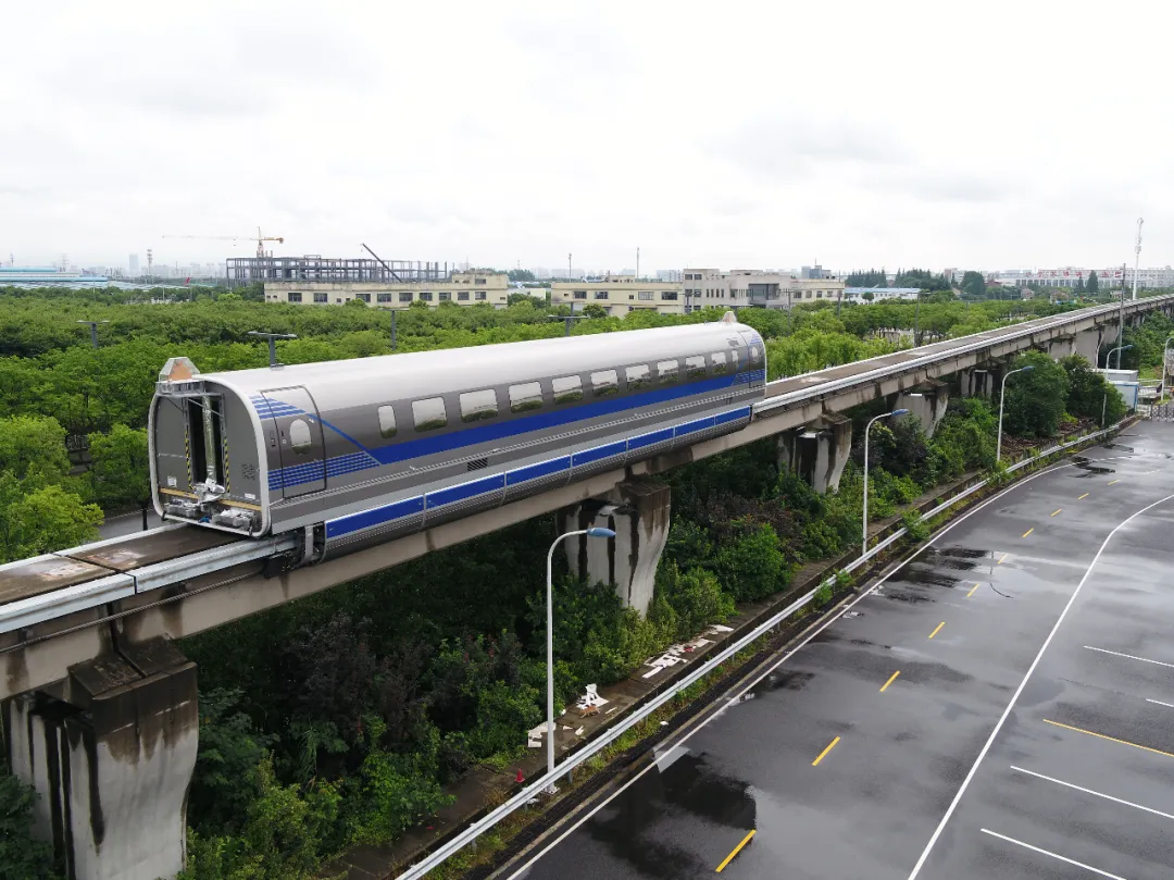 超級(jí)重磅！時(shí)速600公里高速磁浮試驗(yàn)樣車成功試跑