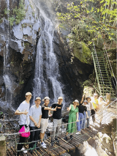 同舟共濟(jì)，激流勇進(jìn) ----2020年度鐵龍安吉之旅